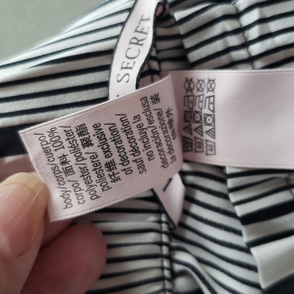 Victoria's Secret Pajama Pants Black & White Stripes Small - Picture 9 of 9